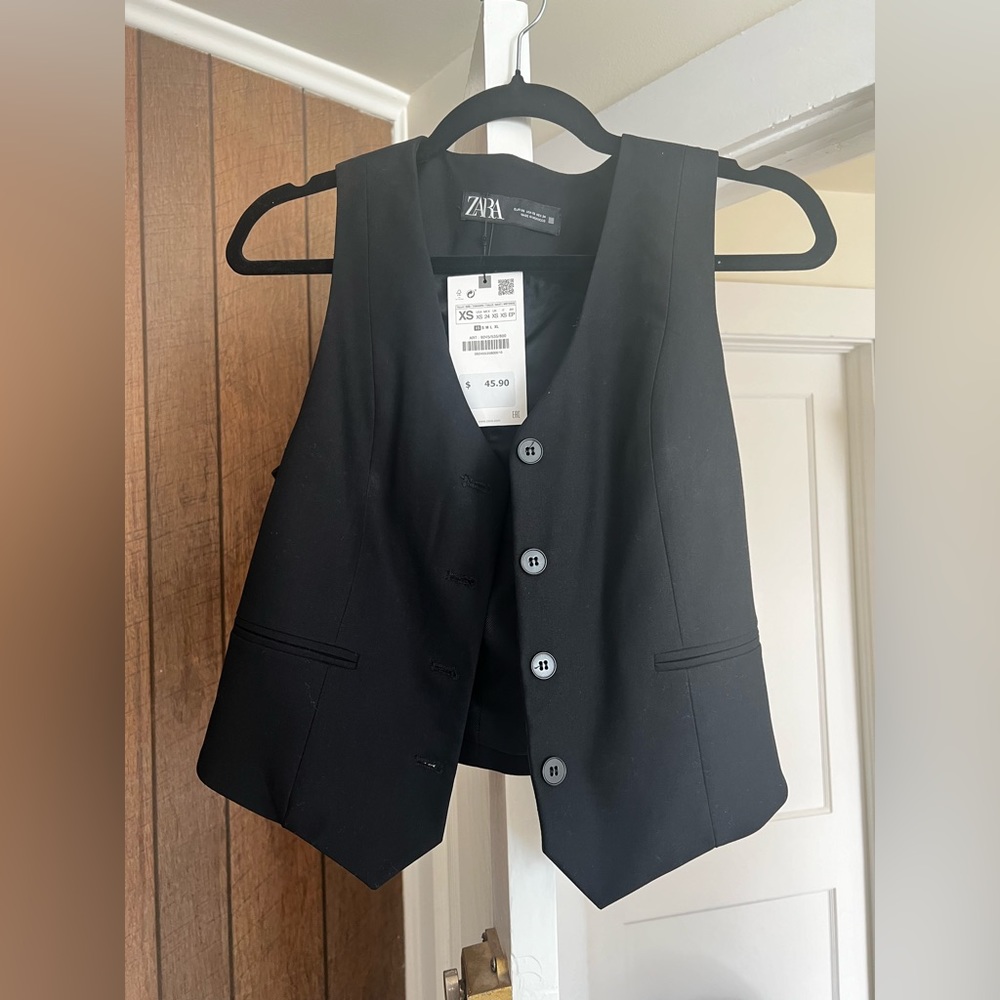 ZARA SLEEVELESS BLAZER VEST - SIZE XS - NWT